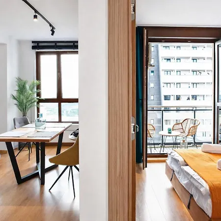 Alice - Sky View Apartament